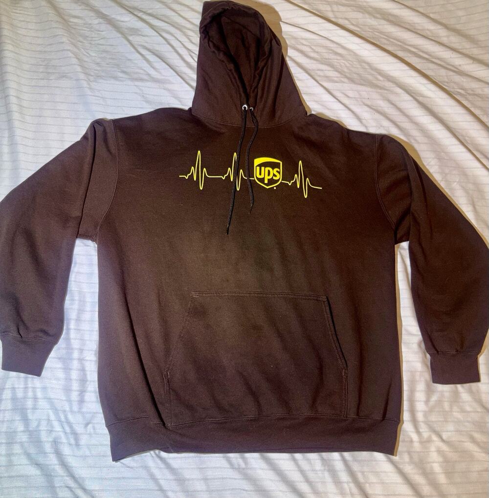 Port & Company Core Fleece Brown UPS Logo Graphic Pullover Hoodie Men’s 2XL